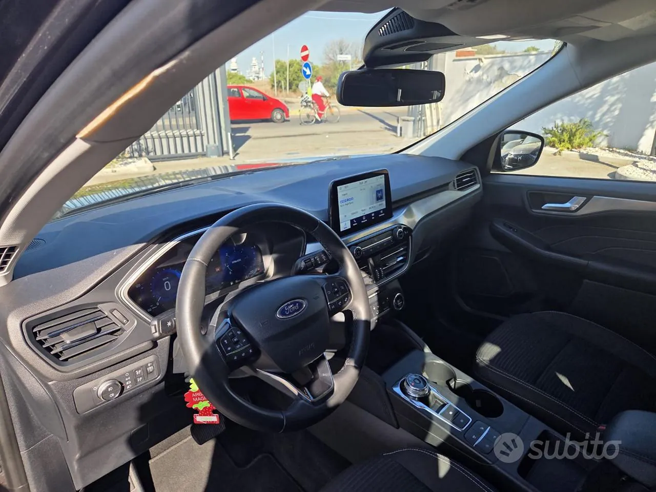 Ford Kuga 2022 photo 5