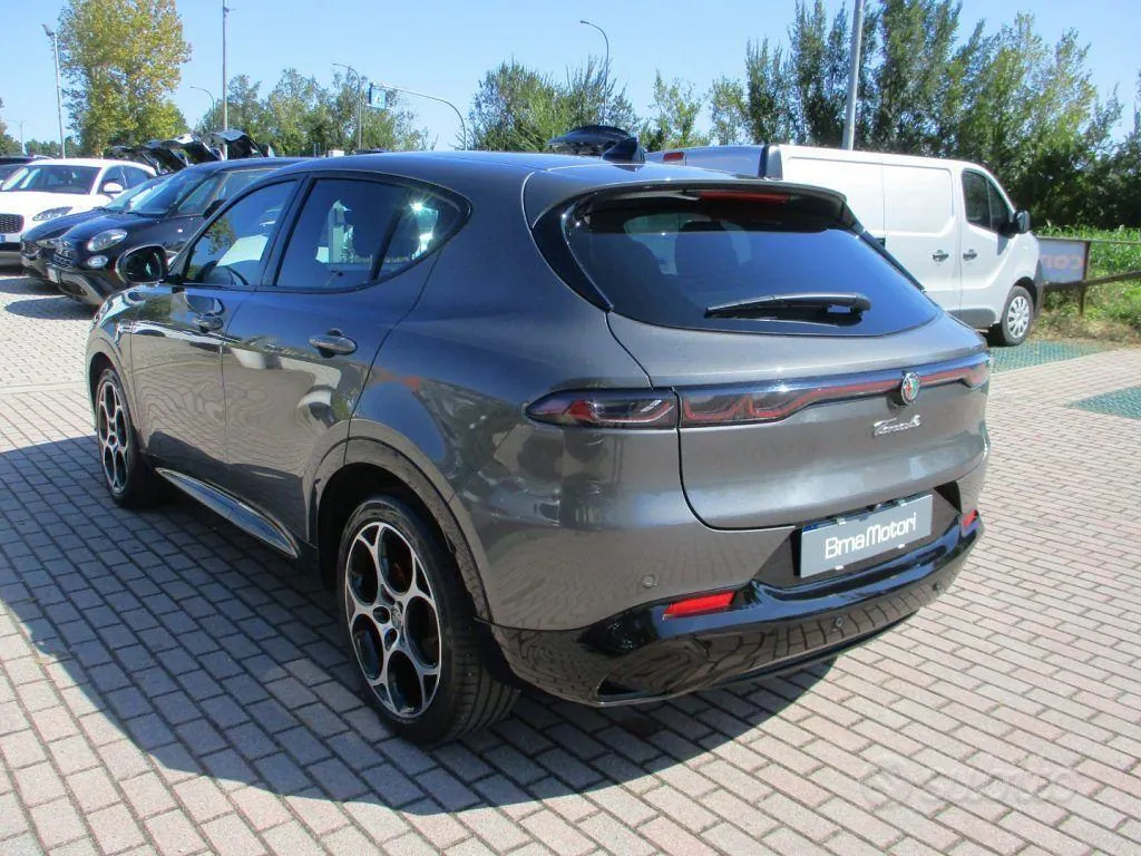 Alfa Romeo Tonale 2025 photo 3