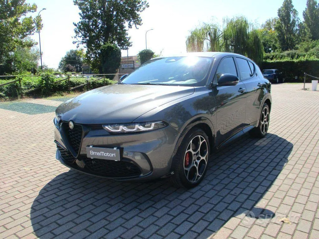 Alfa Romeo Tonale 2025 photo 2