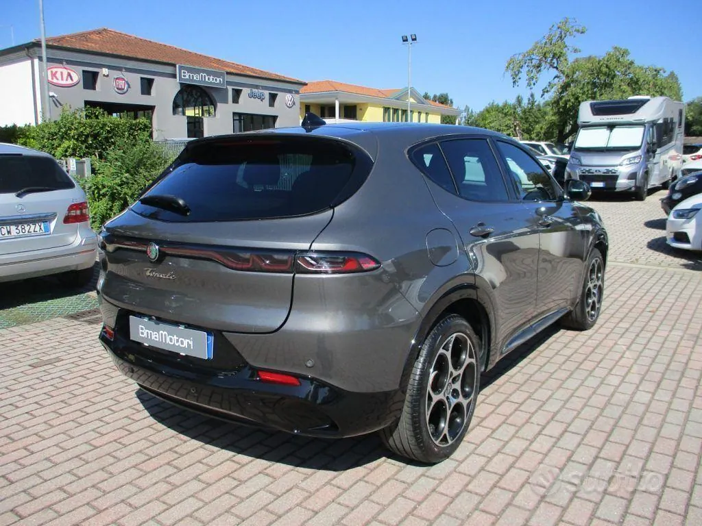 Alfa Romeo Tonale 2025 photo 4