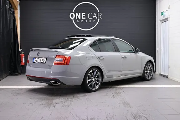 Skoda Octavia 2015 photo 5