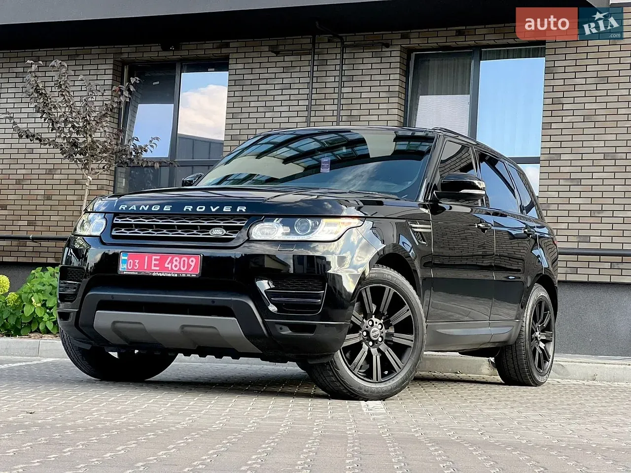 Land Rover Range Rover Sport 2014 photo 4