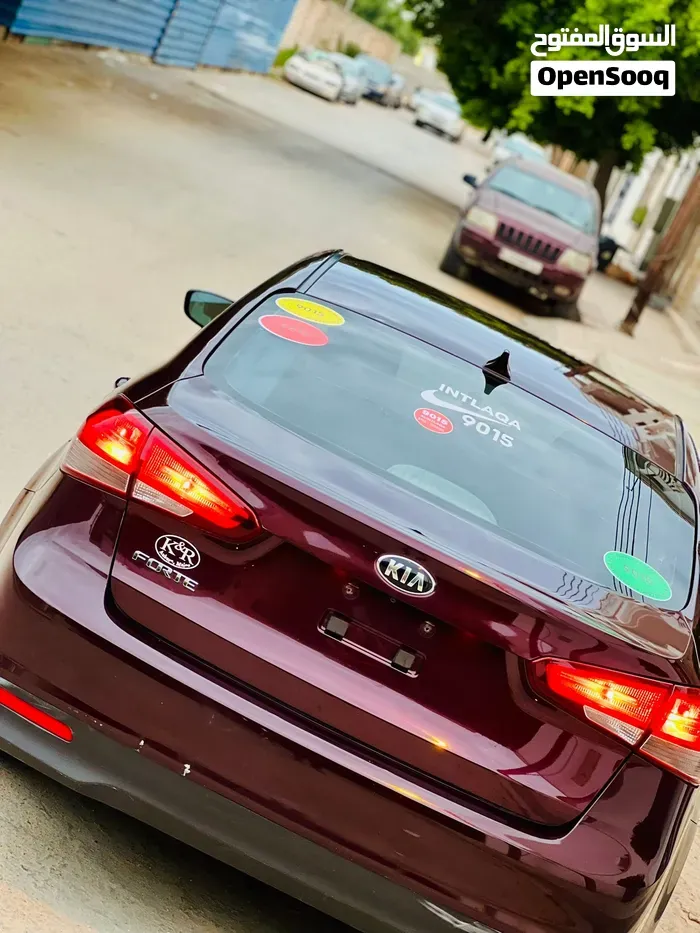 Kia Forte 2017 photo 4