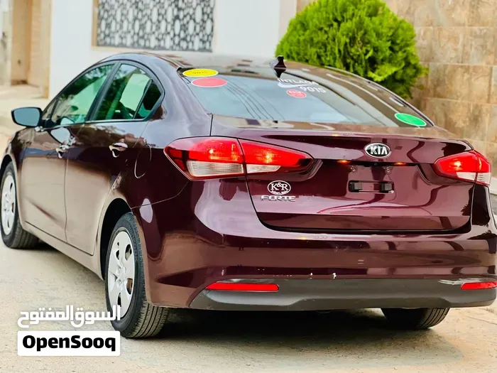 Kia Forte 2017 photo 3
