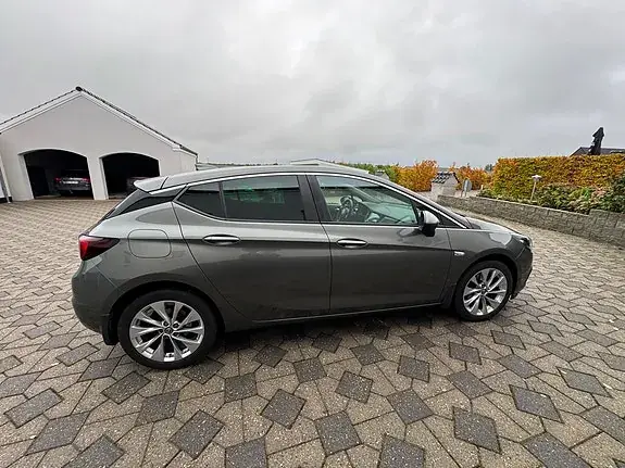 Opel Astra 2017 photo 4