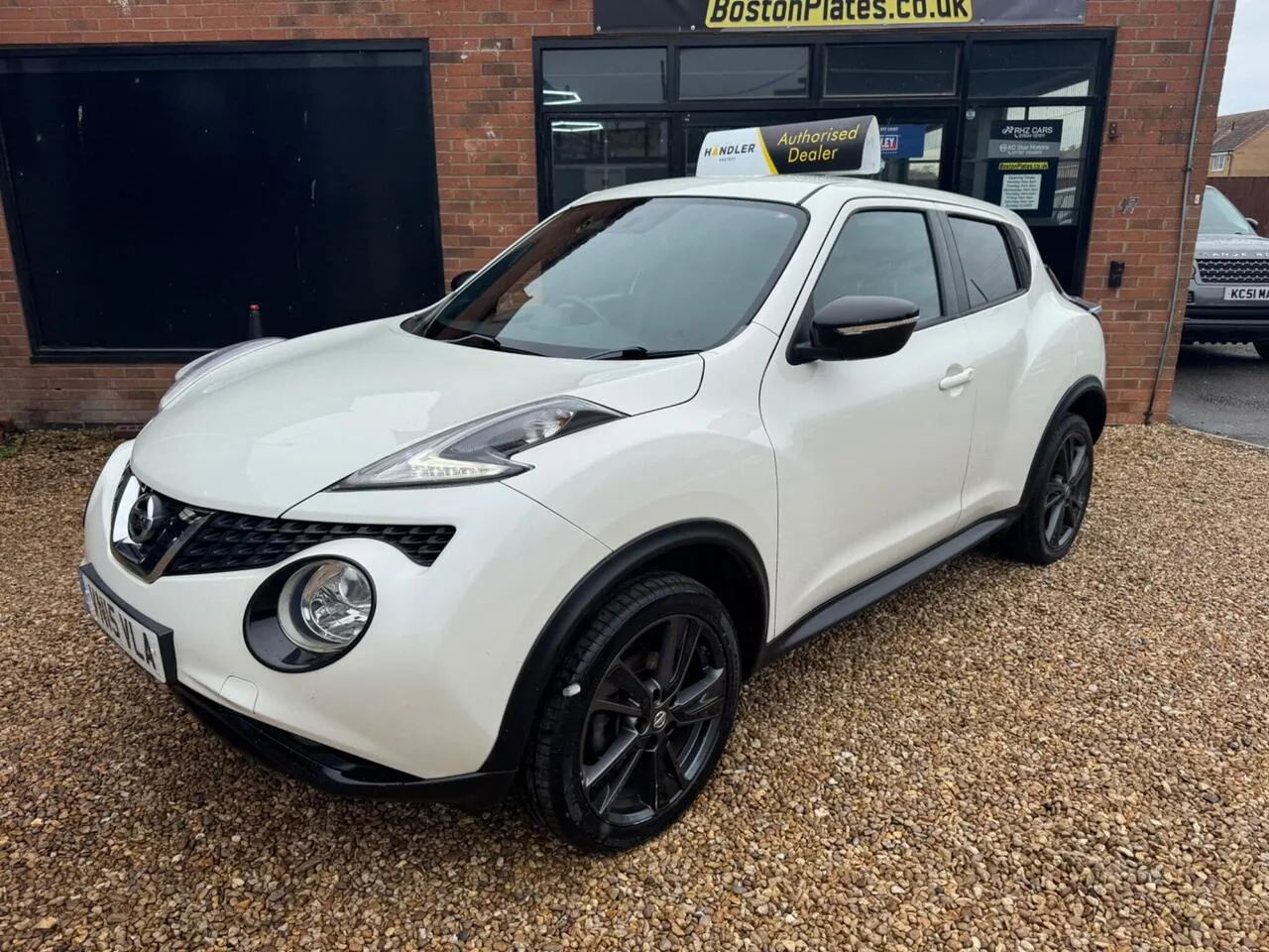 Nissan Juke 2015 photo 3