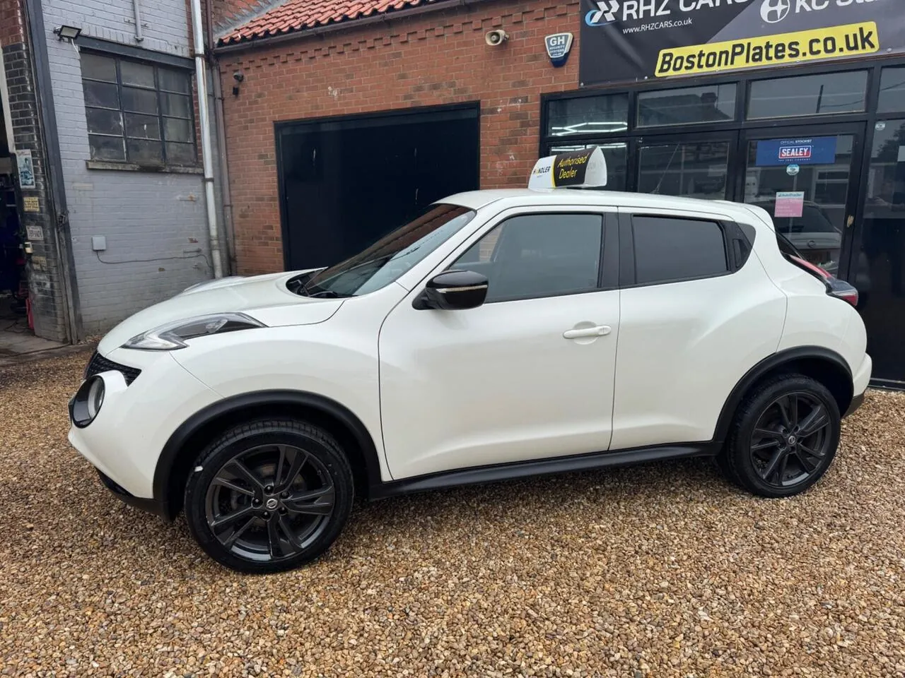 Nissan Juke 2015 photo 5