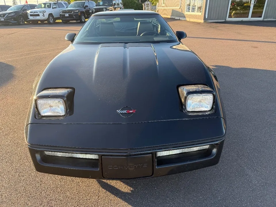 Chevrolet Corvette 1986 photo 2