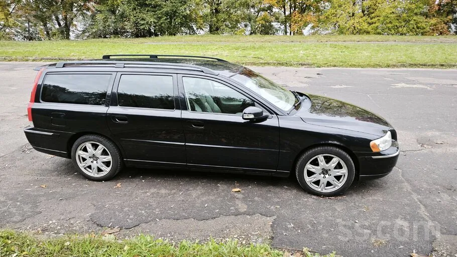 Volvo V70 2007 photo 2