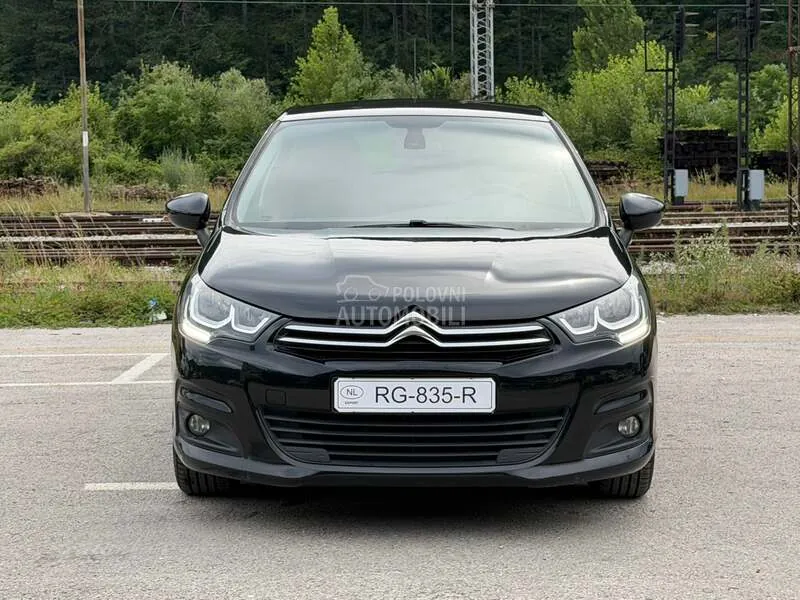 Citroen C4 2016 photo 2