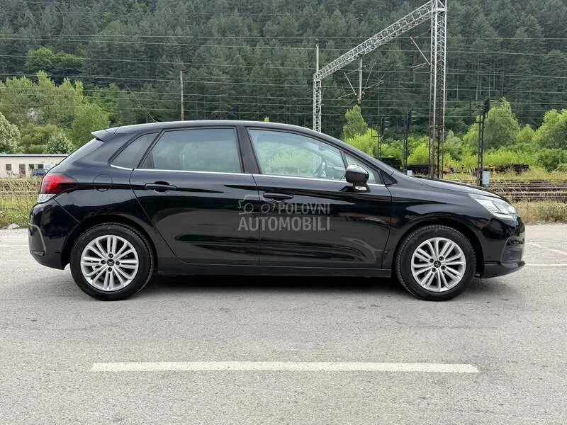 Citroen C4 2016 photo 4