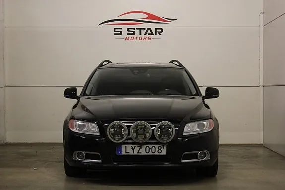 Volvo V70 2012 photo 3