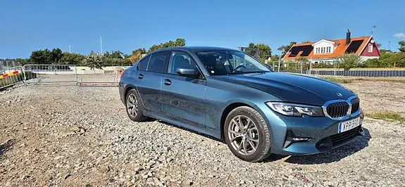 BMW 330E
