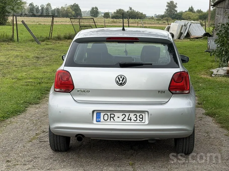 Volkswagen Polo 2012 photo 3