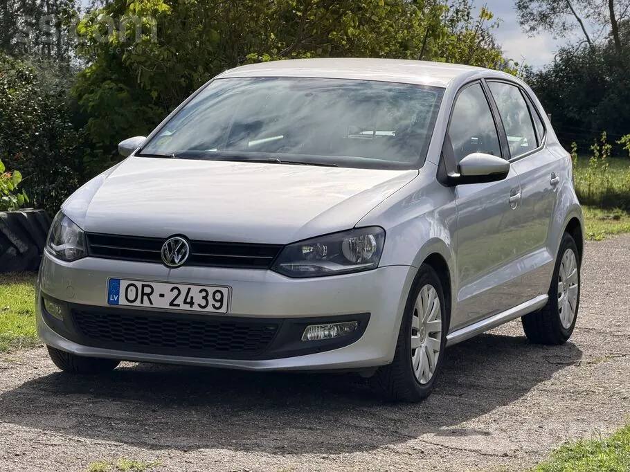 Volkswagen Polo 2012 photo 2