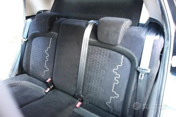 Fiat Punto 2014 photo 2