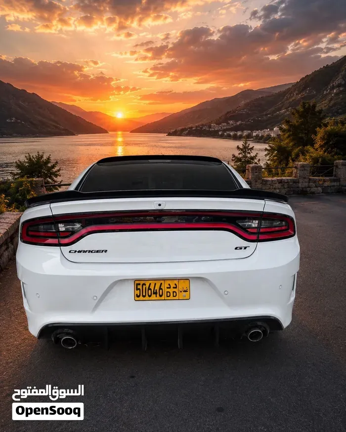 Dodge Charger 2023 photo 2