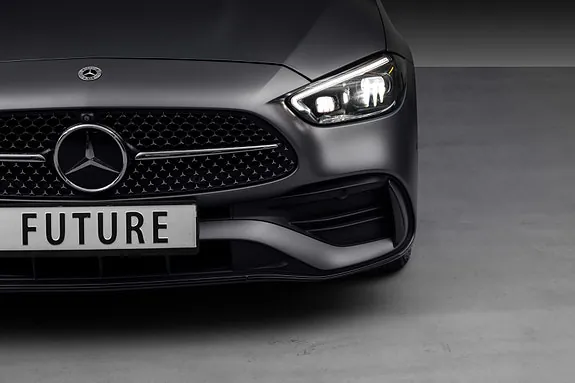 Mercedes-Benz C300 E 2023 photo 5