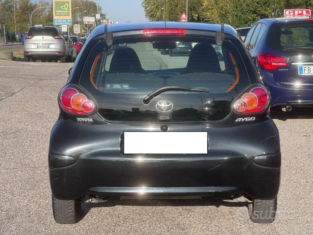 Toyota Aygo 2013 photo 4