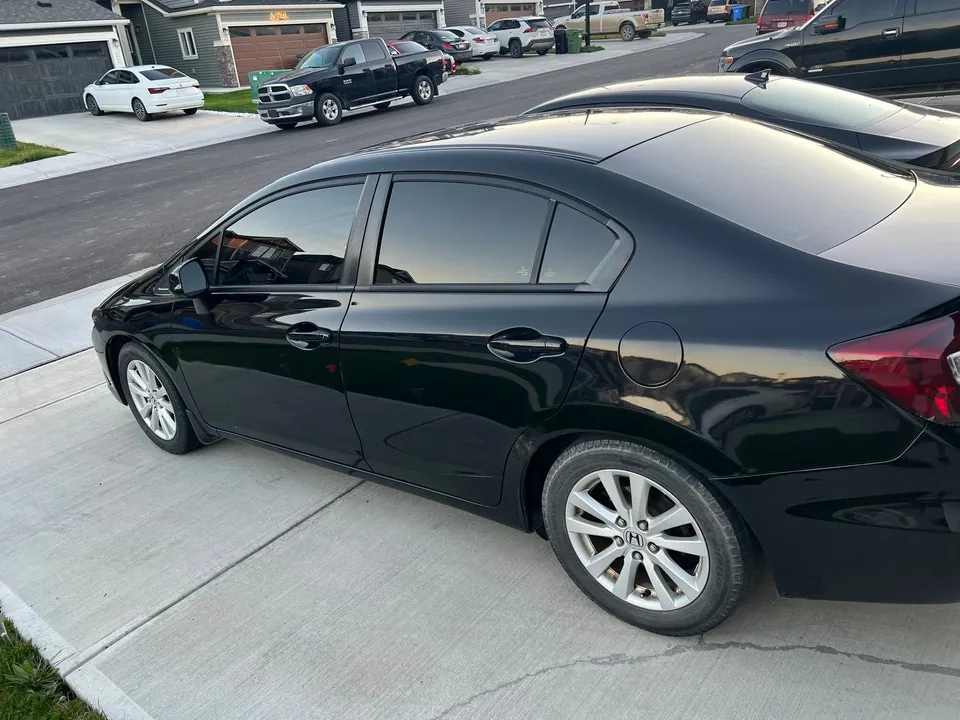 Honda Civic 2012 photo 4