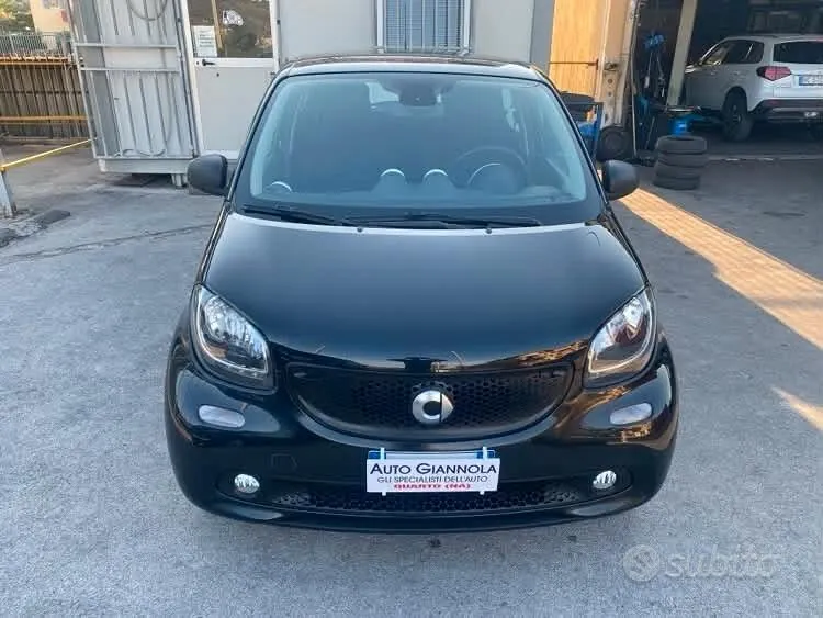 Smart Forfour 2017 photo 3