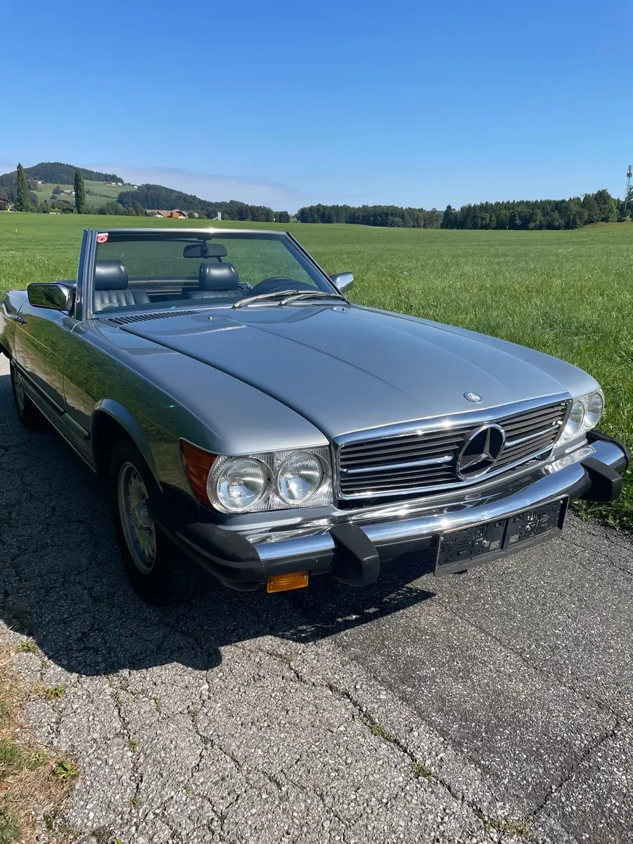 Mercedes-Benz Sl-Class 1984 photo 3