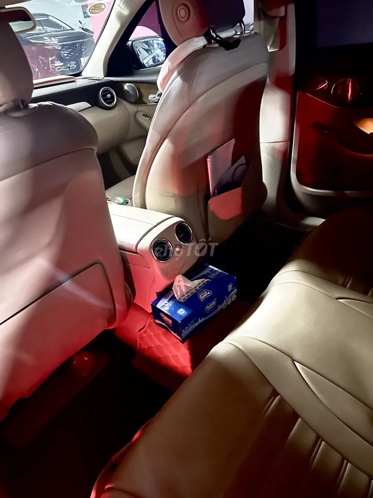 Mercedes-Benz C-Class 2016 photo 4