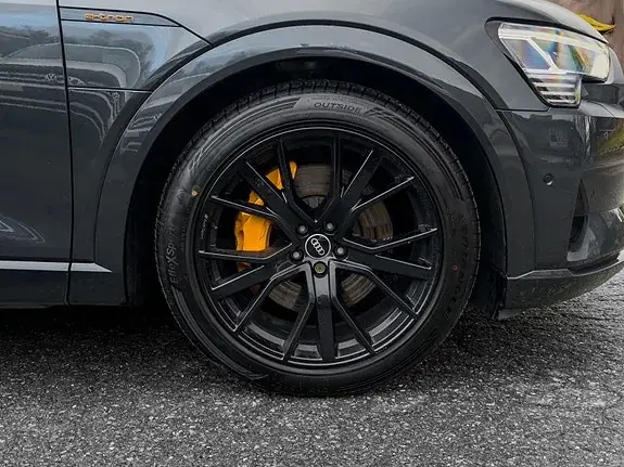 Audi E-Tron 2022 photo 5