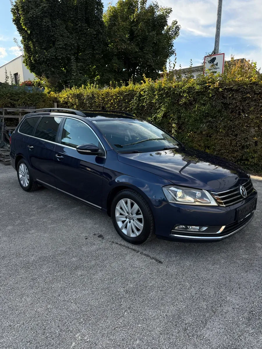 Volkswagen Passat 2014 photo 2