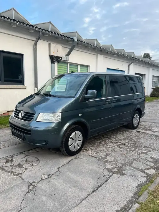 Volkswagen T5 Multivan