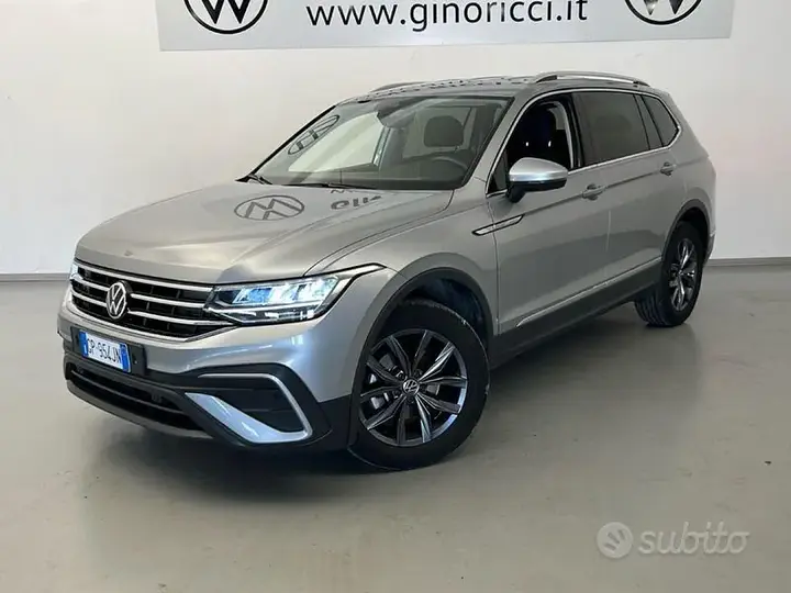 Volkswagen Tiguan Allspace 2023 photo 2