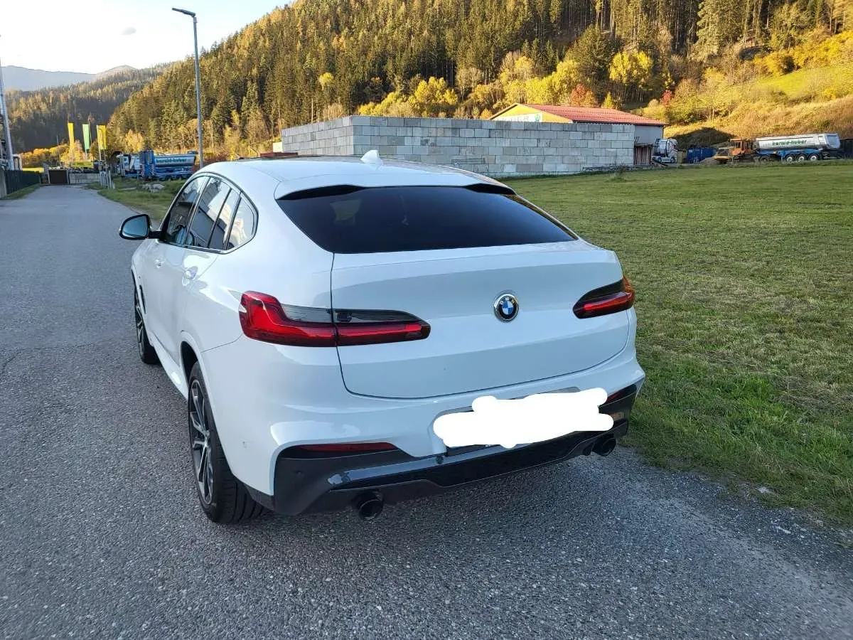 BMW X4 2021 photo 2