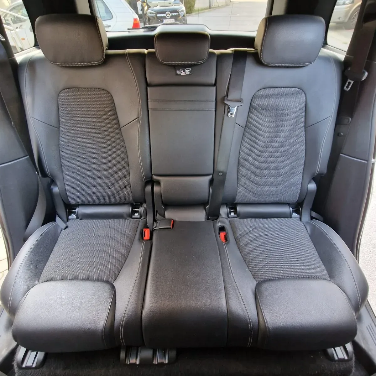 Mercedes-Benz Glb 2020 photo 3