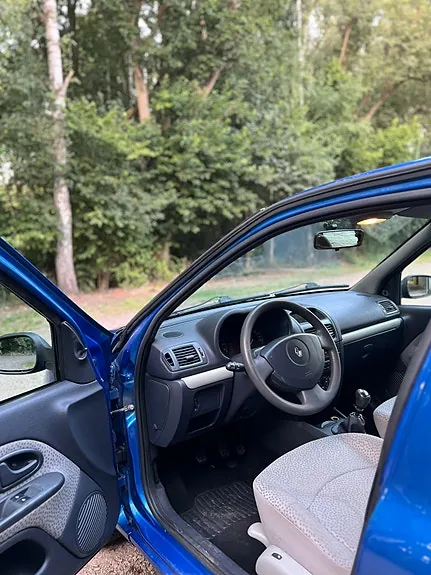 Renault Clio 2006 photo 5