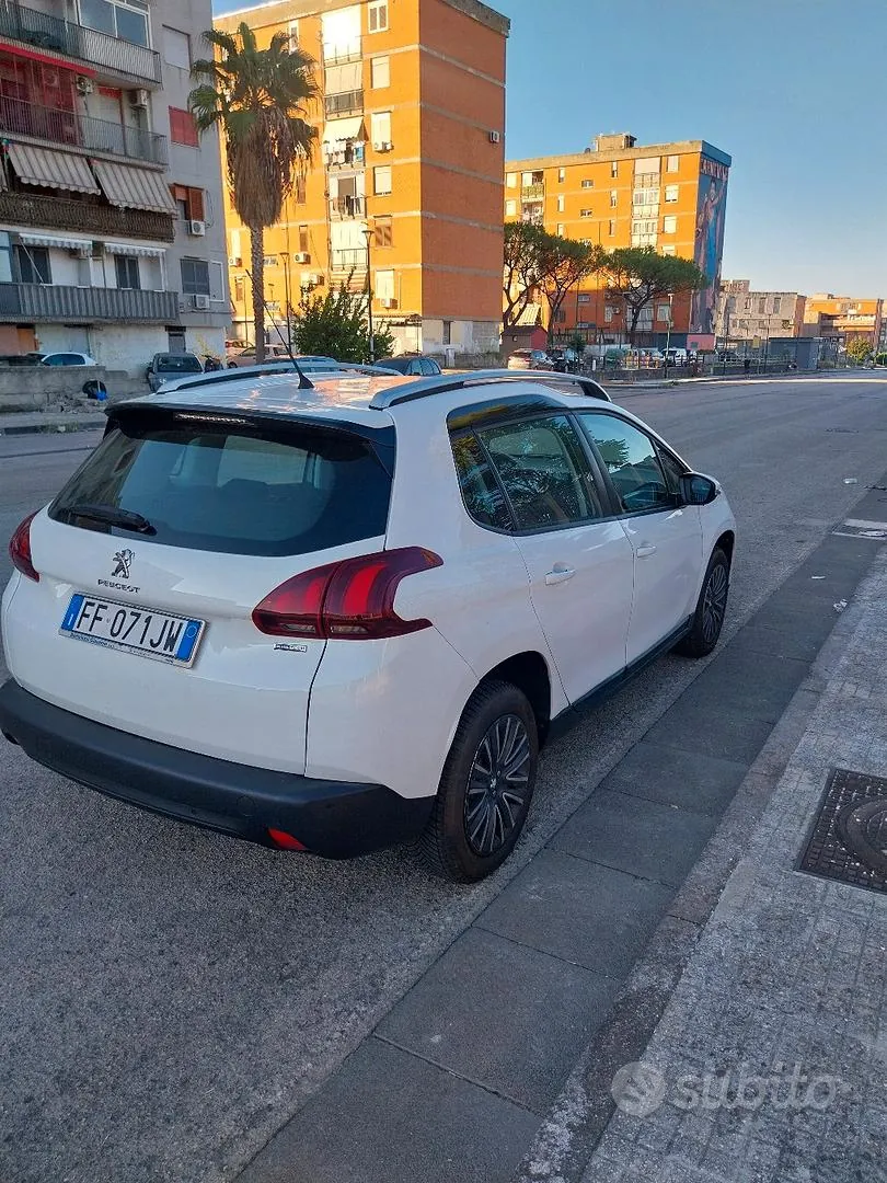Peugeot 2008 2016 photo 2