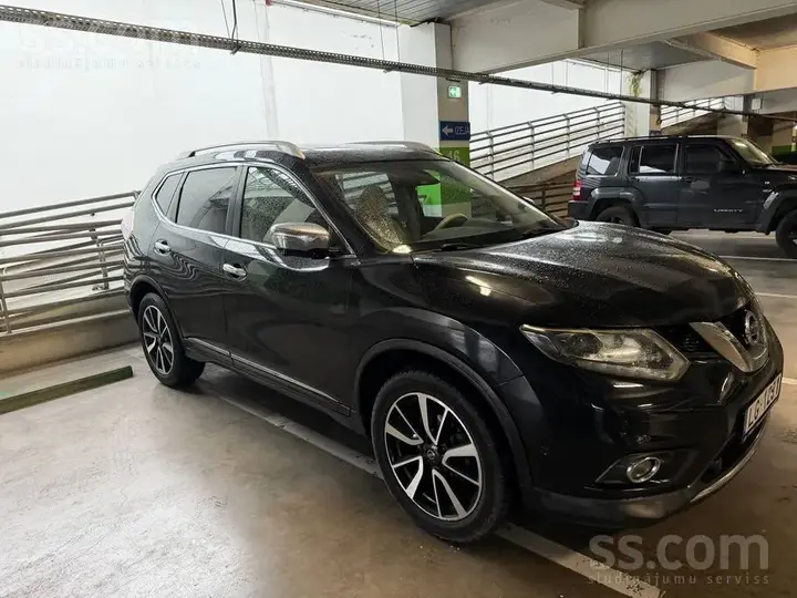 Nissan X-Trail 2015 photo 2