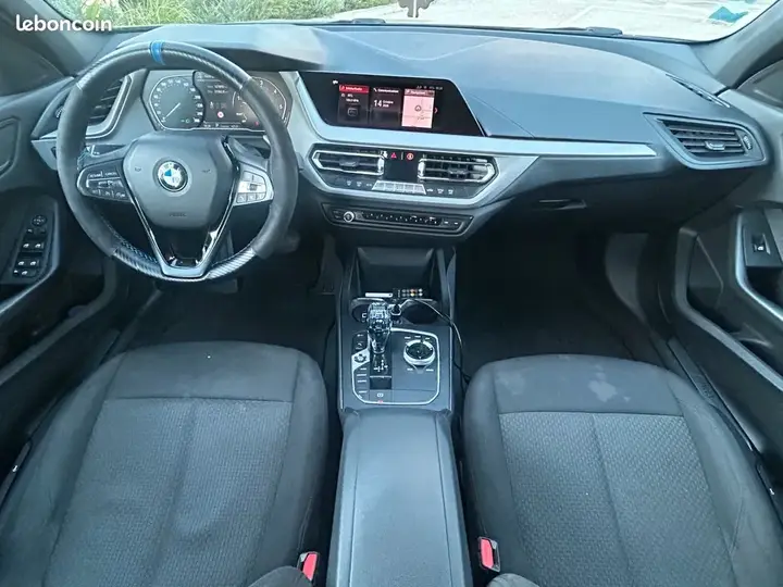 BMW 1 Series 2019 photo 3