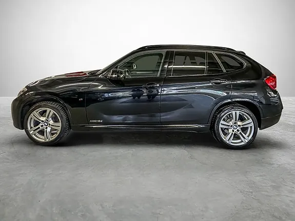 BMW X1 2015 photo 2
