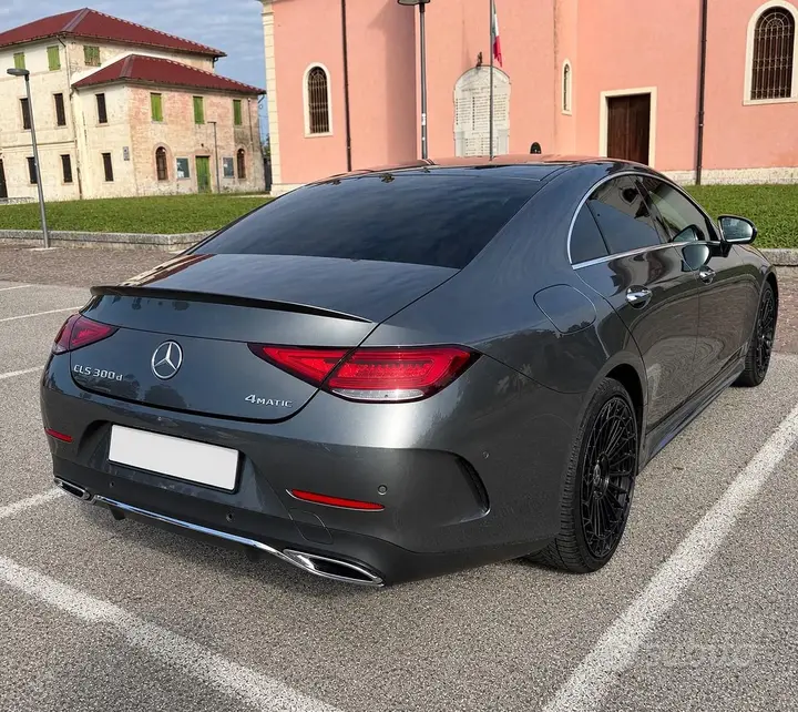 Mercedes-Benz Cls 300 2022 photo 5