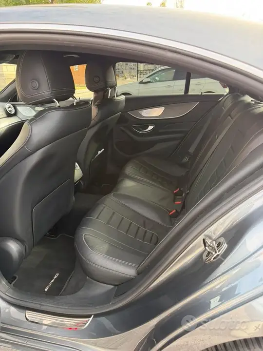 Mercedes-Benz Cls 300 2022 photo 3