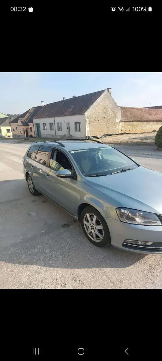 Volkswagen Passat 2012 photo 3