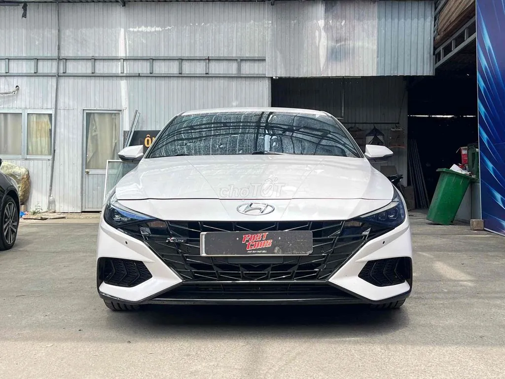 Hyundai Elantra 2022 photo 3