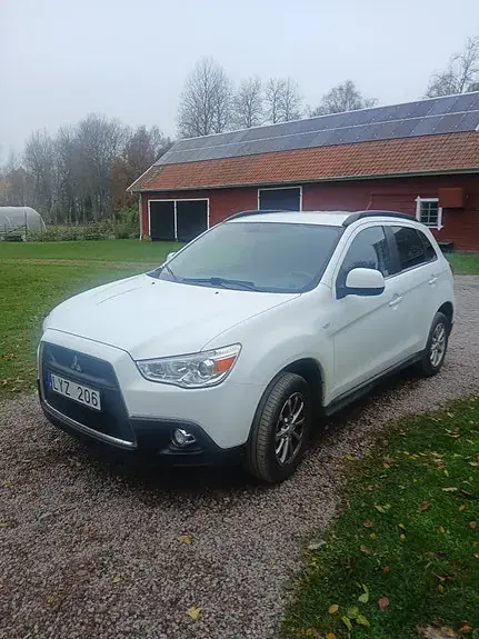 Mitsubishi Asx 2011 photo 2