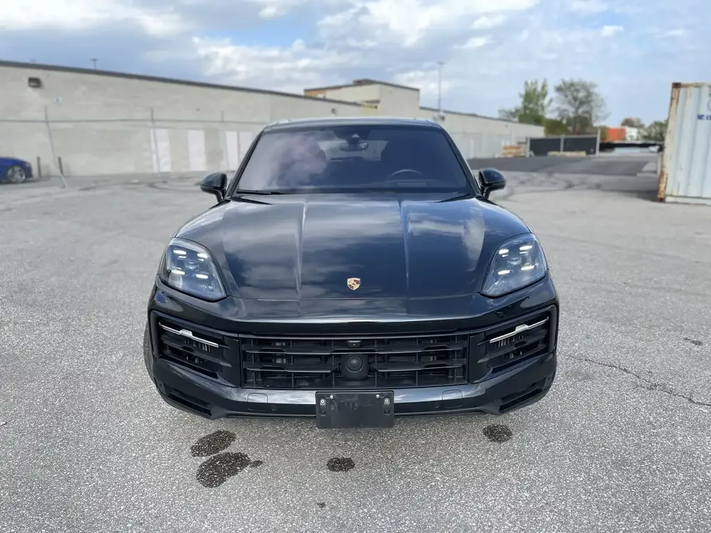 Porsche Cayenne 2024 photo 2