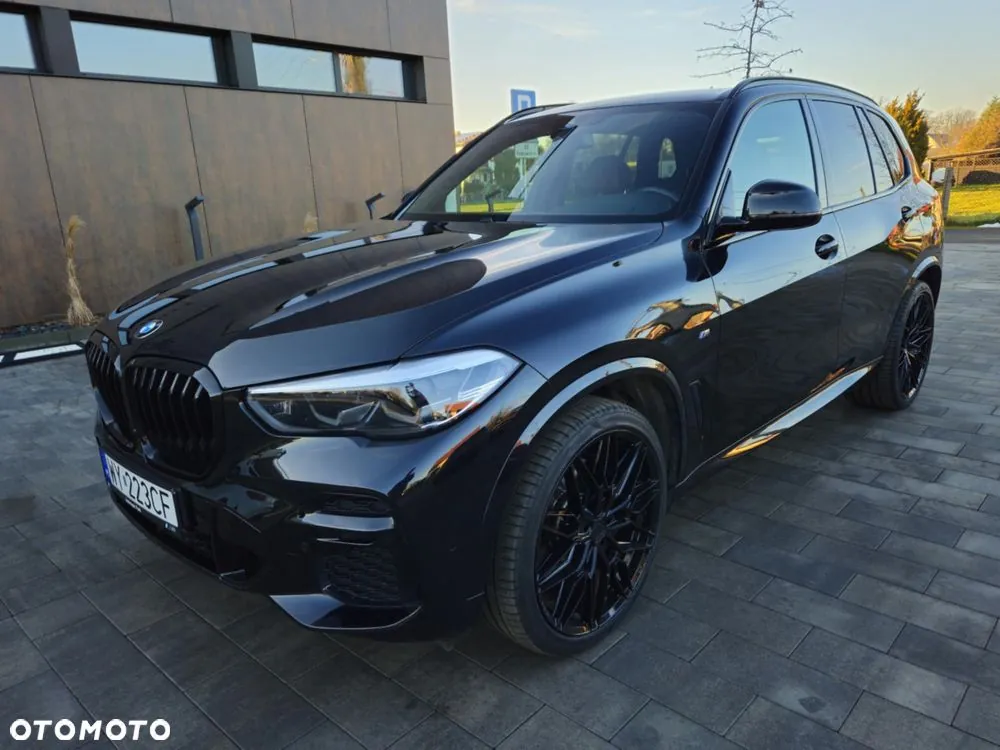 BMW X5 2021 photo 2