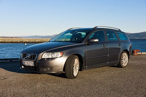 Volvo V50