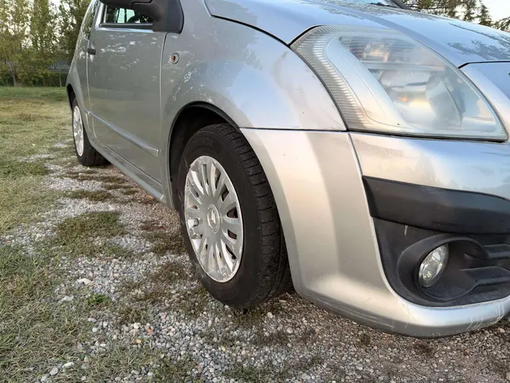 Citroen C2 2008 photo 2