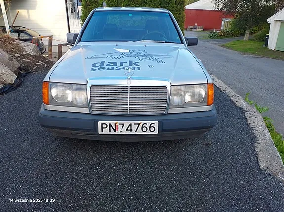 Mercedes-Benz 300 E 1985 photo 2
