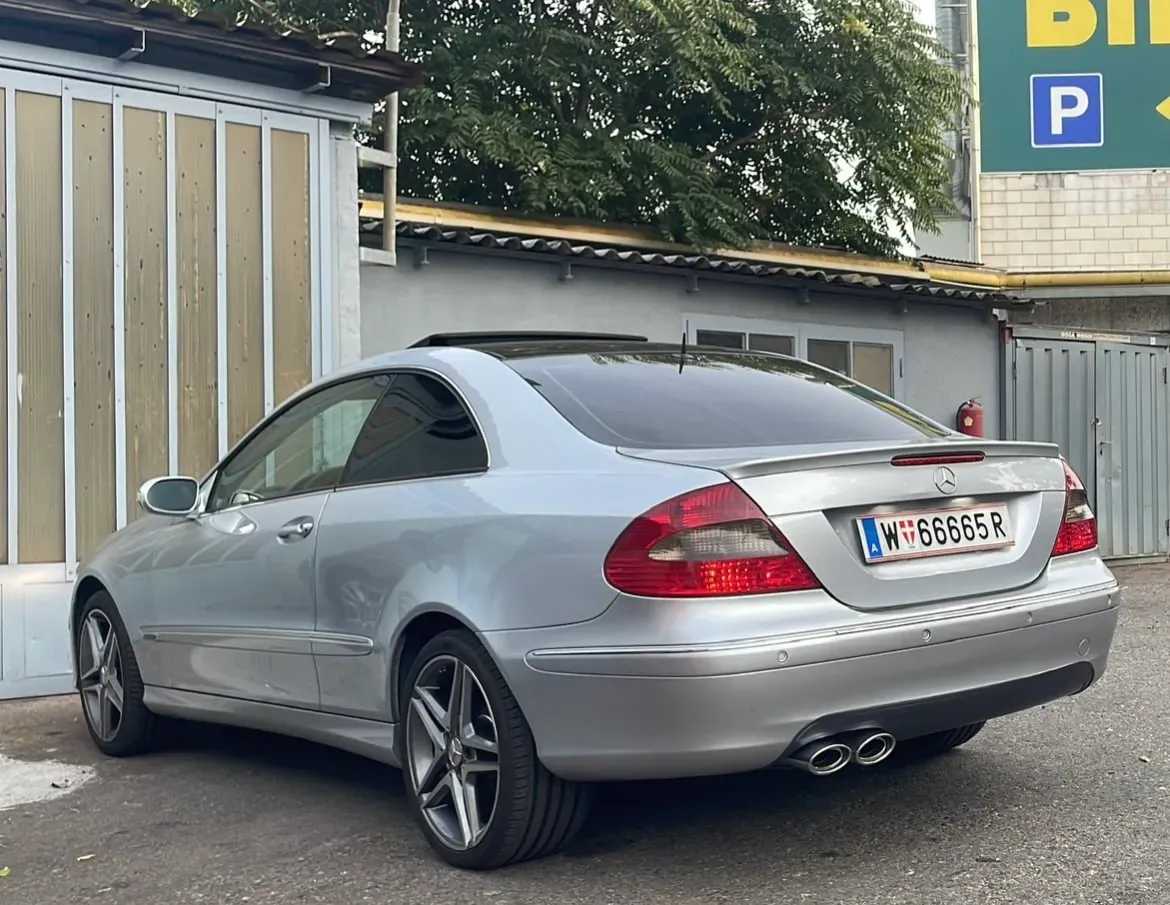 Mercedes-Benz Clk-Class