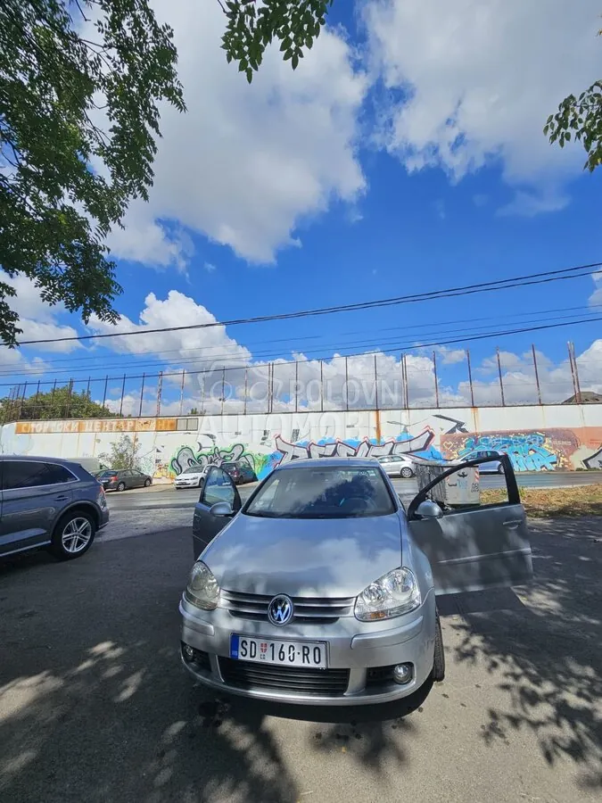 Volkswagen Golf 5 2007 photo 2